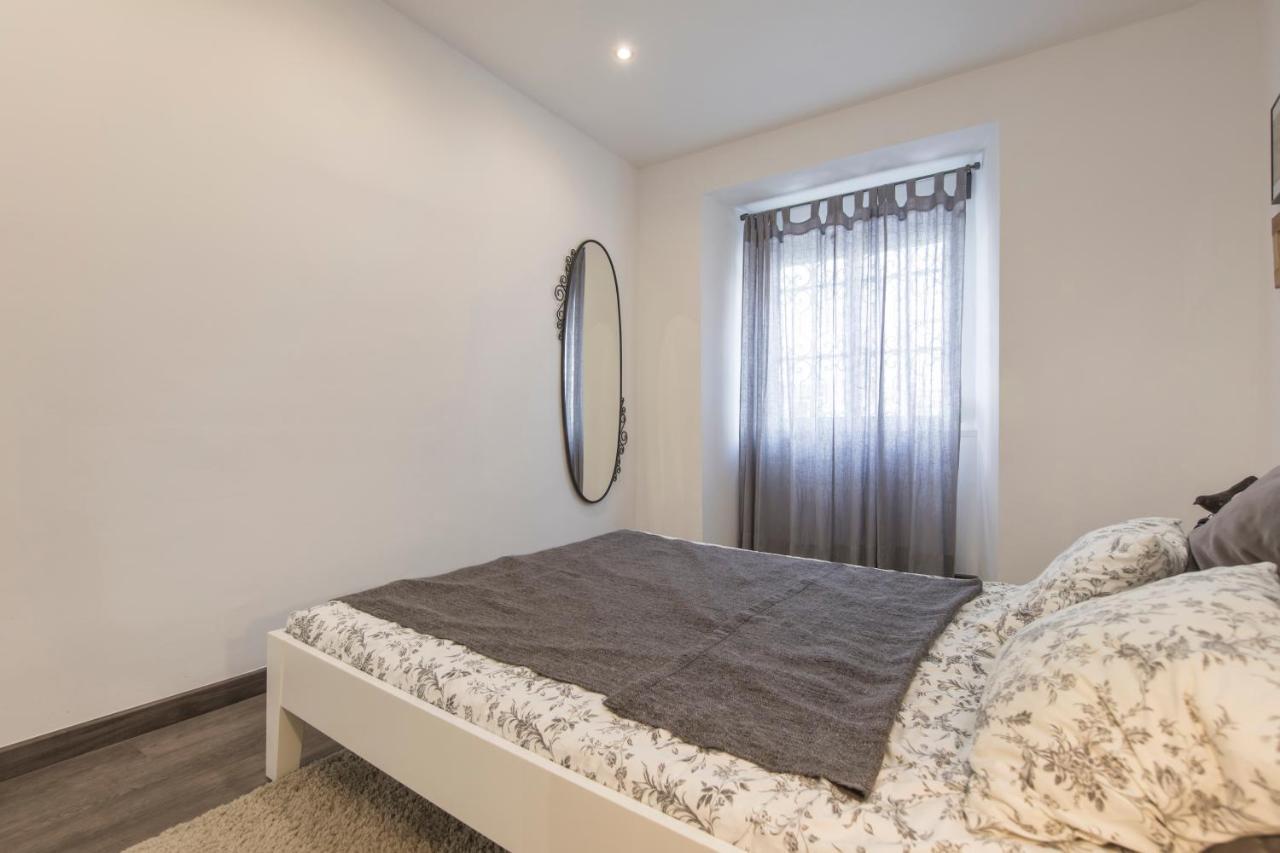Alfama Typical Beco Da Adica Apartment Lisboa Ngoại thất bức ảnh