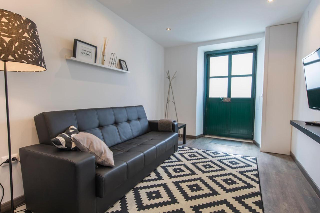 Alfama Typical Beco Da Adica Apartment Lisboa Ngoại thất bức ảnh